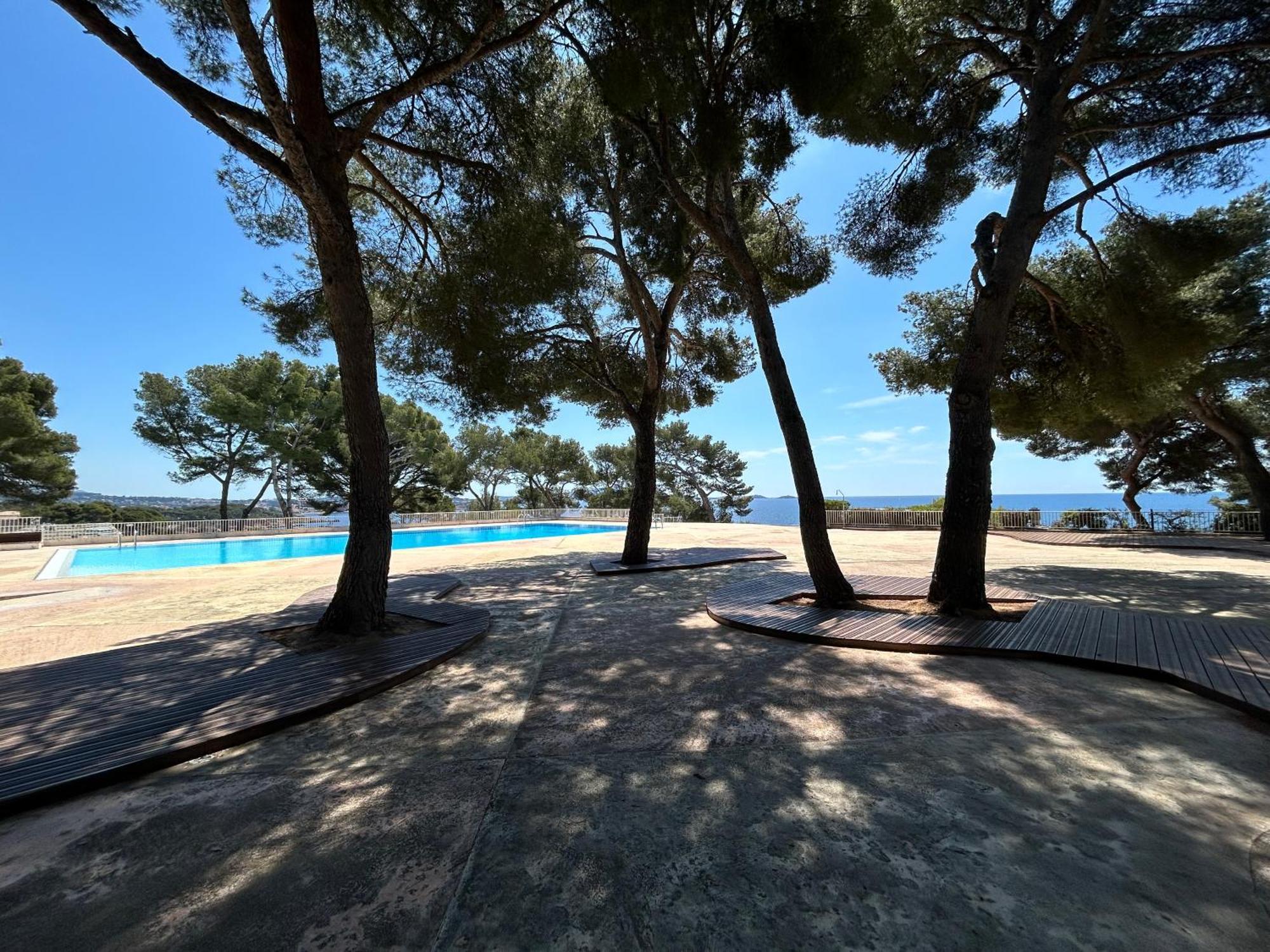 Horizon Bleu Bandol : Appartement Pieds Dans L'Eau Экстерьер фото