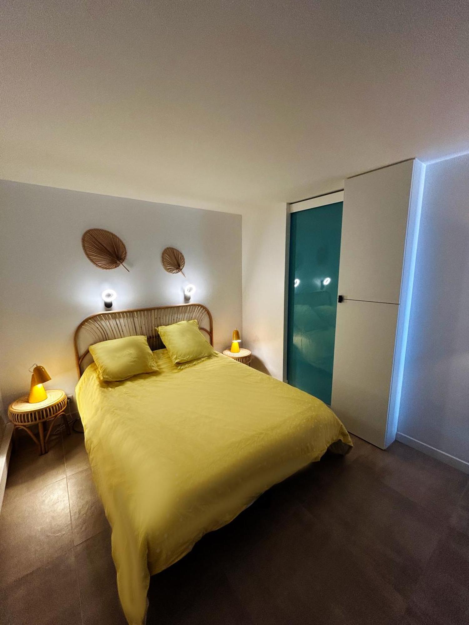 Horizon Bleu Bandol : Appartement Pieds Dans L'Eau Экстерьер фото
